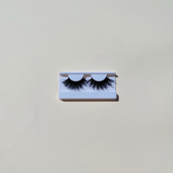 25MM Mink Eyelash - Picture 4 of 4